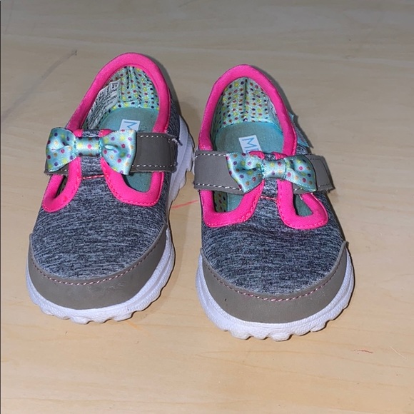 skechers bitty bow shoes
